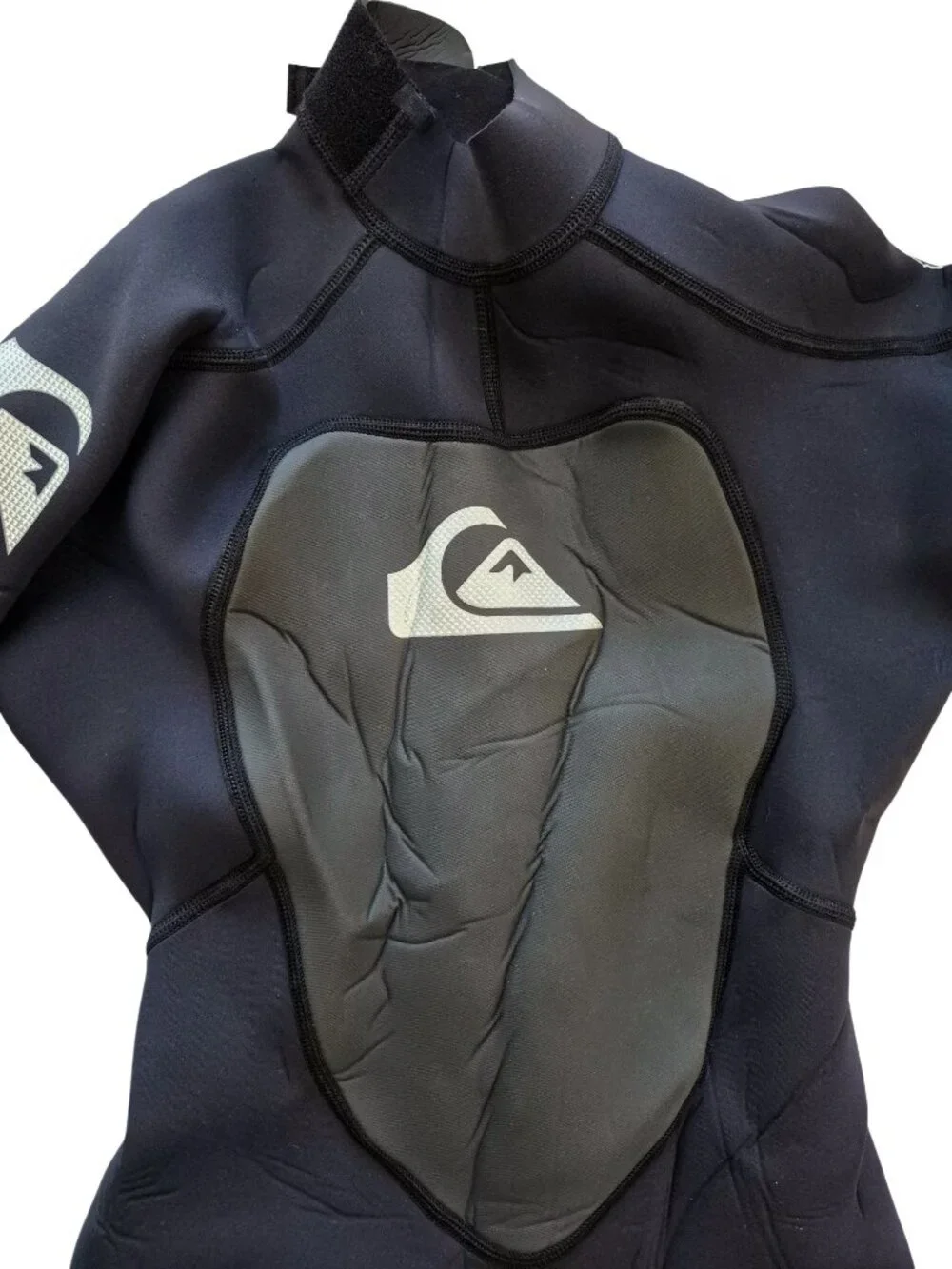 Quiksilver Kids Wetsuit Full Length Coverage Black and Gray Size 12/158